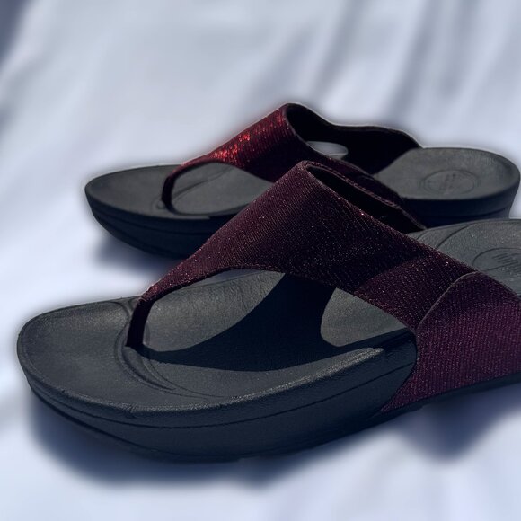 Fitflop Black and Burgundy Women's Sandals - Picture 3 of 4
